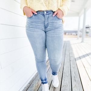 PLUS/REG Judy Blue High Tide Tie Dye Release Hem Skinny Jeans